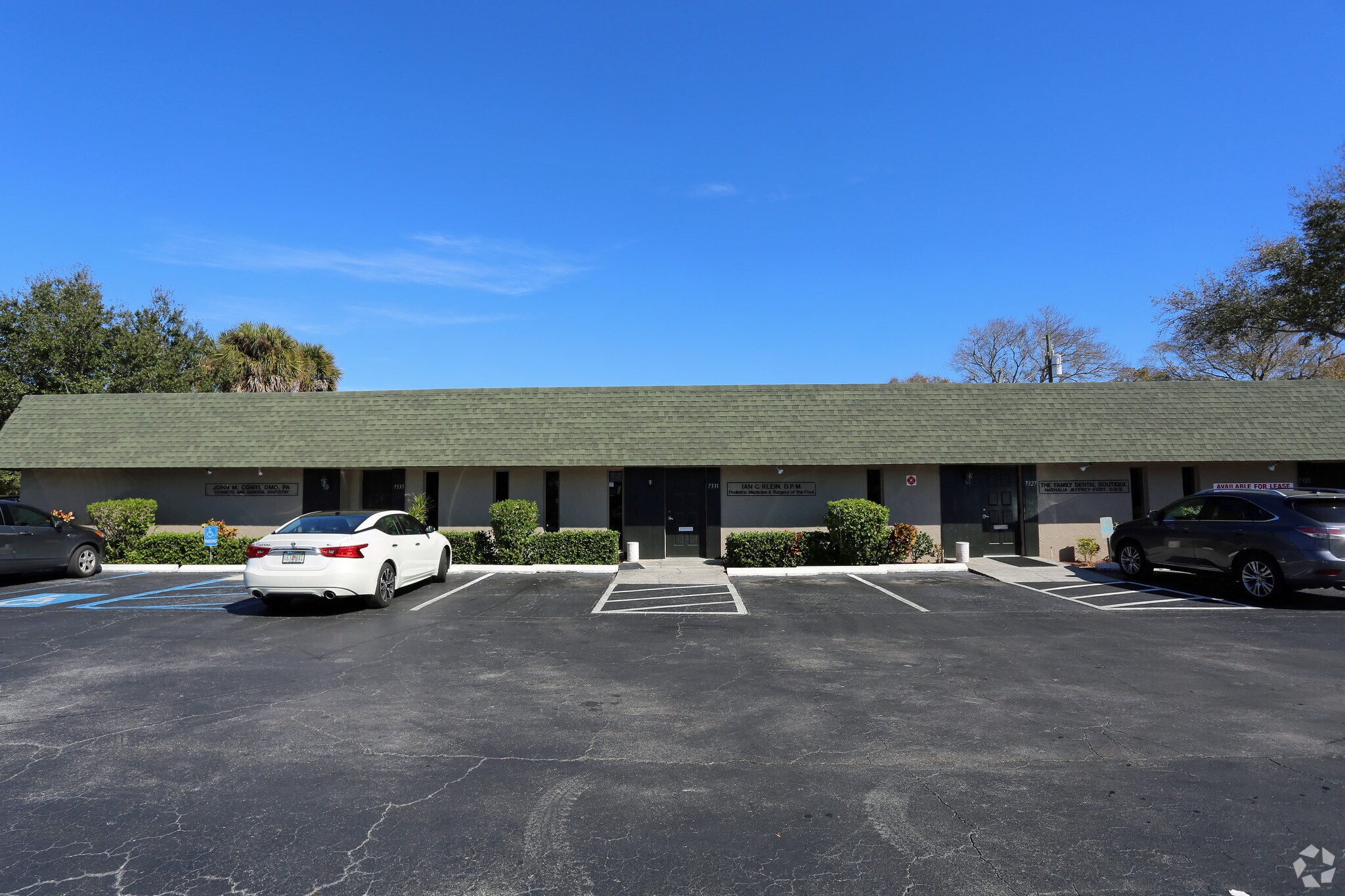 7321-7335 Martin Luther King Blvd N, Saint Petersburg, FL for sale Building Photo- Image 1 of 1