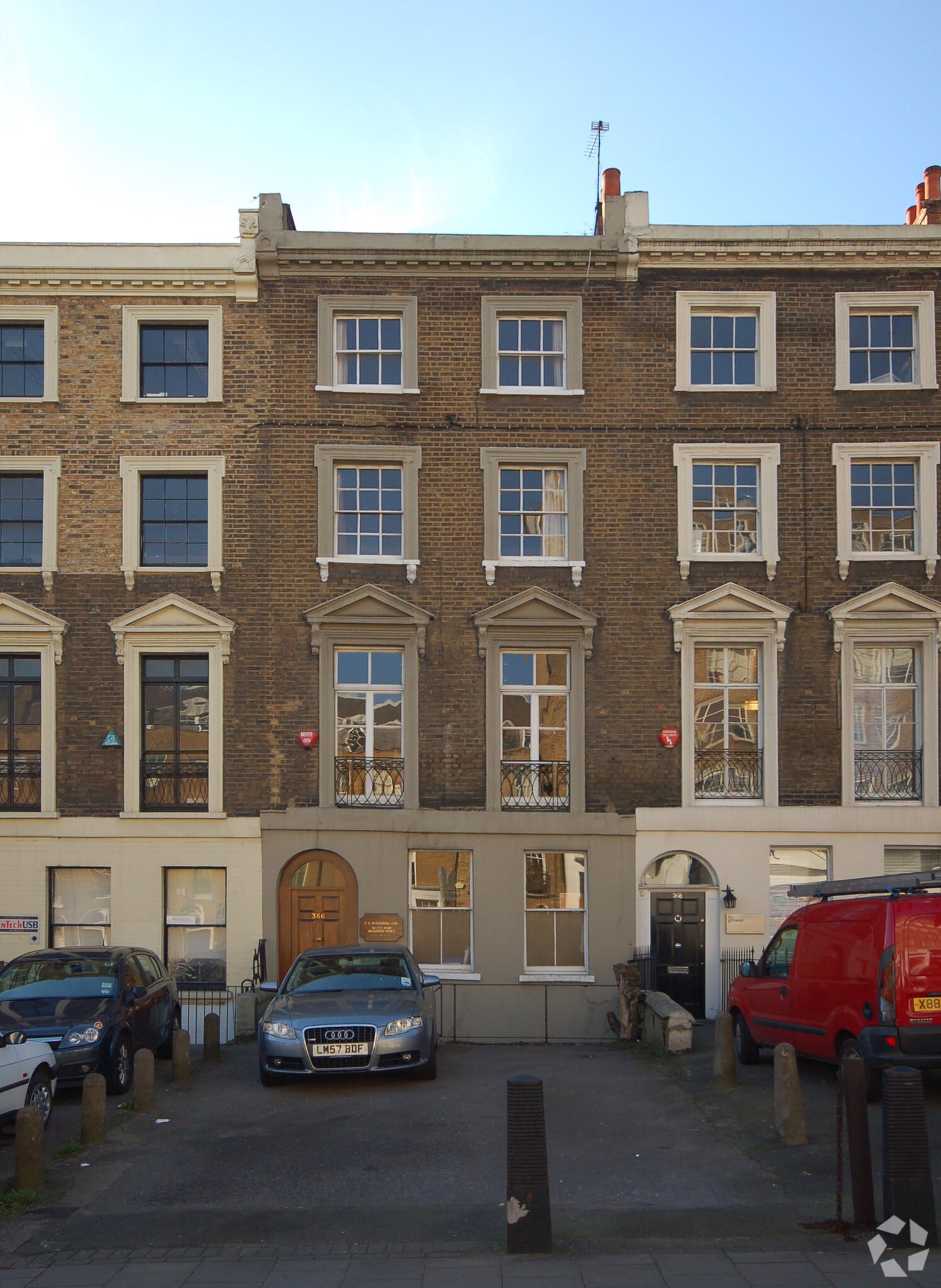 366 City Rd, London for sale Primary Photo- Image 1 of 1