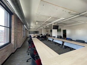 833 W Jackson Blvd, Chicago, IL for lease Interior Photo- Image 1 of 6