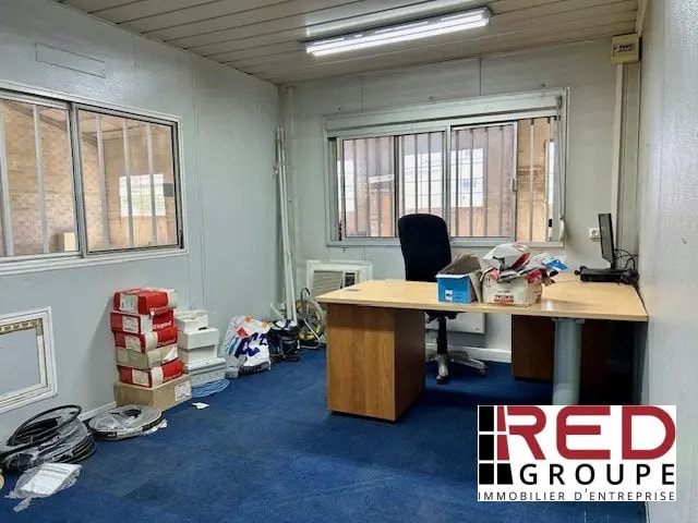 Industrial in Gardanne for lease - Building Photo - Image 3 of 5