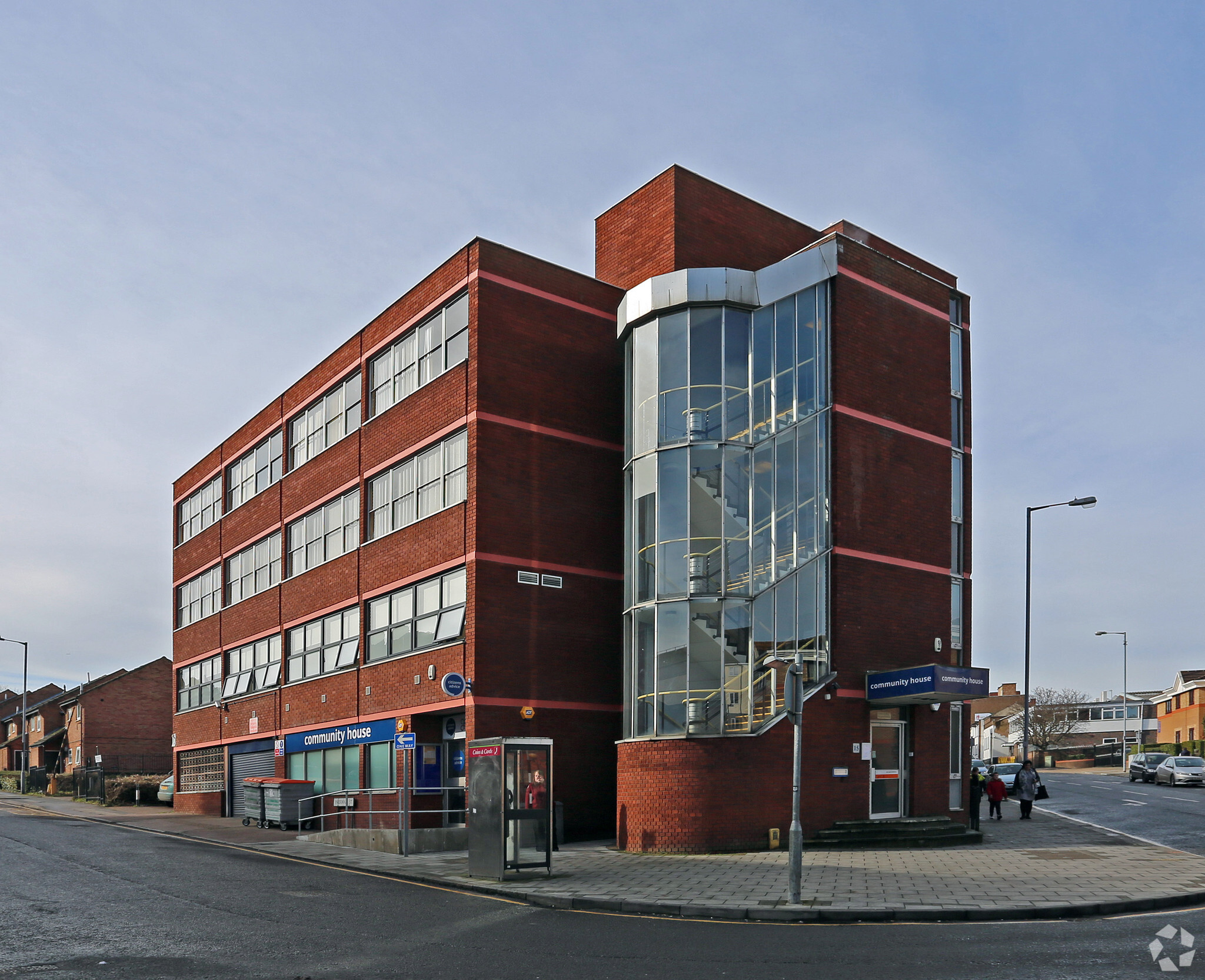 15 New Bedford Rd, Luton for sale Primary Photo- Image 1 of 1