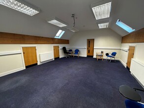 1 Park Rd, Swansea for lease Interior Photo- Image 2 of 6