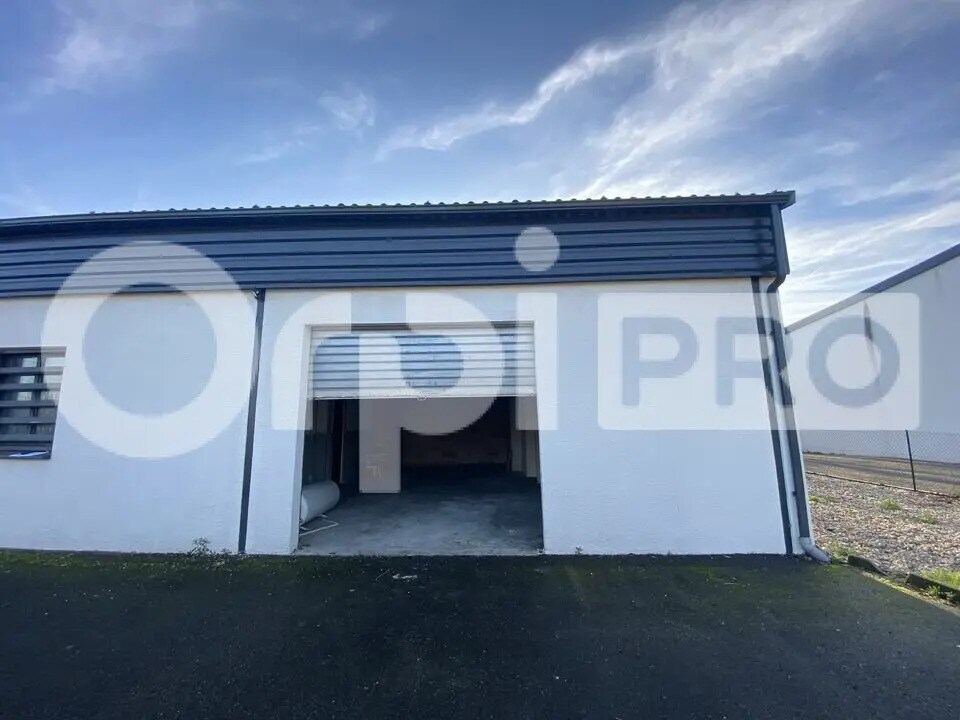Industrial in Montauban for lease Building Photo- Image 1 of 7