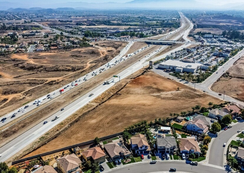 NEC Catt Rd & Hidden Springs Rd, Wildomar, CA for sale - Primary Photo - Image 1 of 4