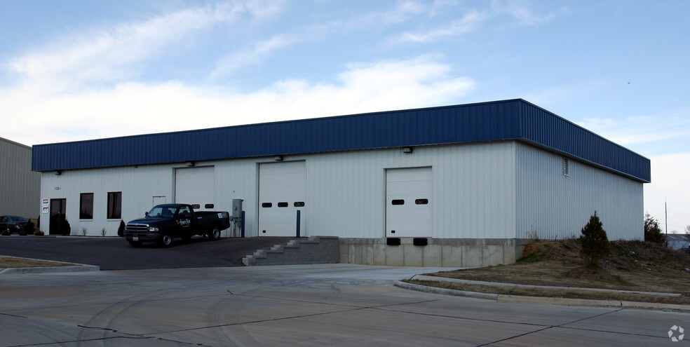 1524 Lonedell Industrial Ct, Arnold, MO for sale - Building Photo - Image 2 of 7