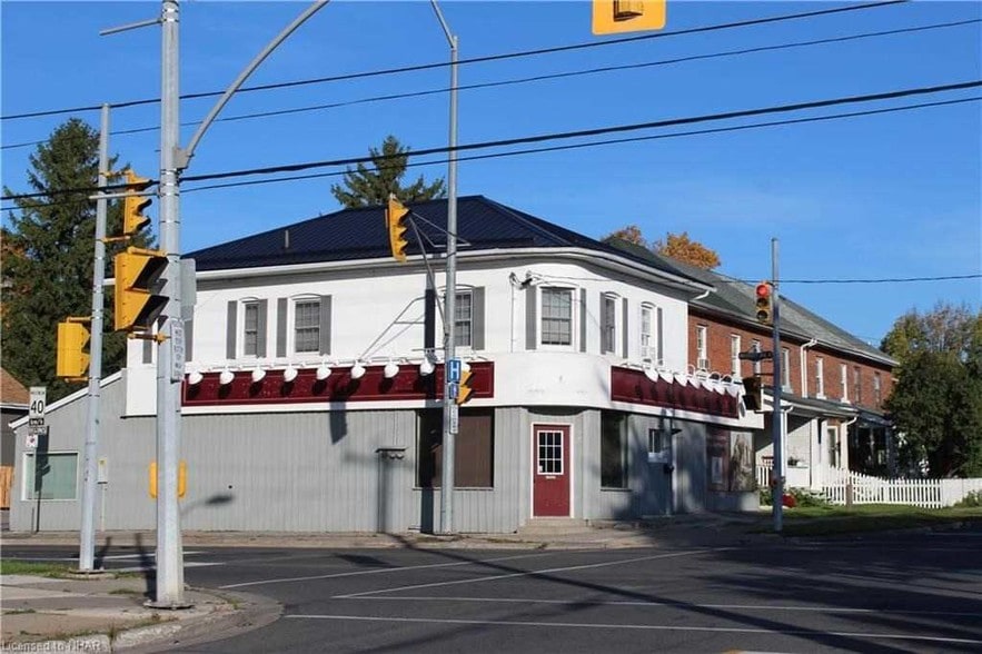 409 Division St, Cobourg, ON for sale - Primary Photo - Image 1 of 1