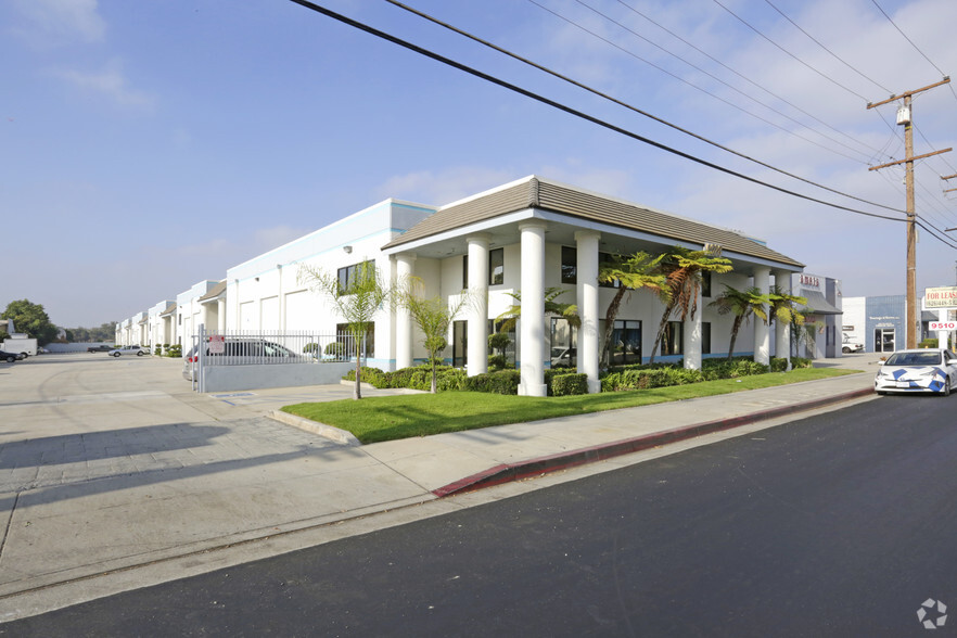 9528 E Rush St, South El Monte, CA for sale - Primary Photo - Image 1 of 1