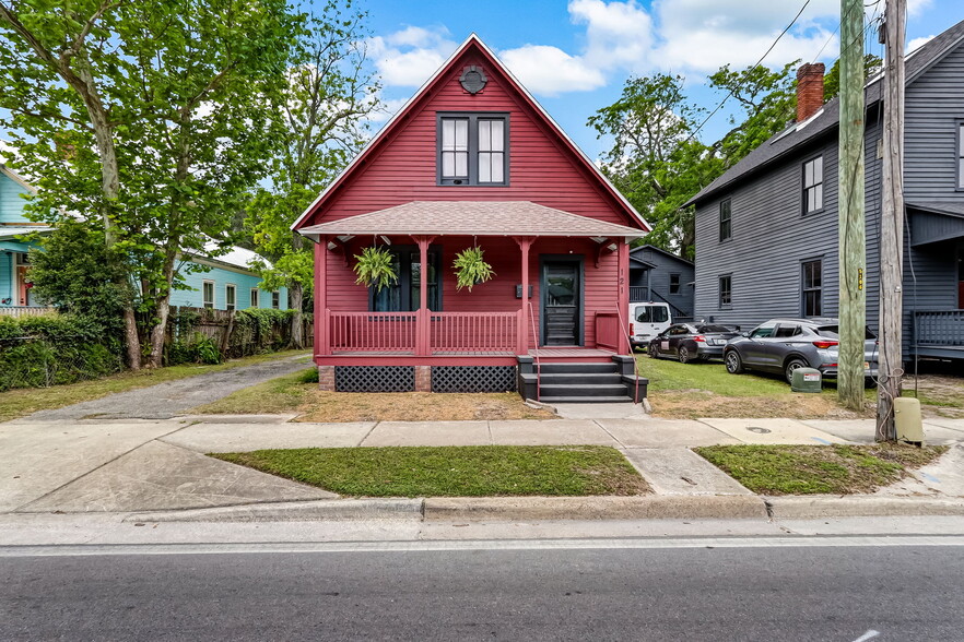 121 S 8th St, Fernandina Beach, FL for sale - Building Photo - Image 1 of 41