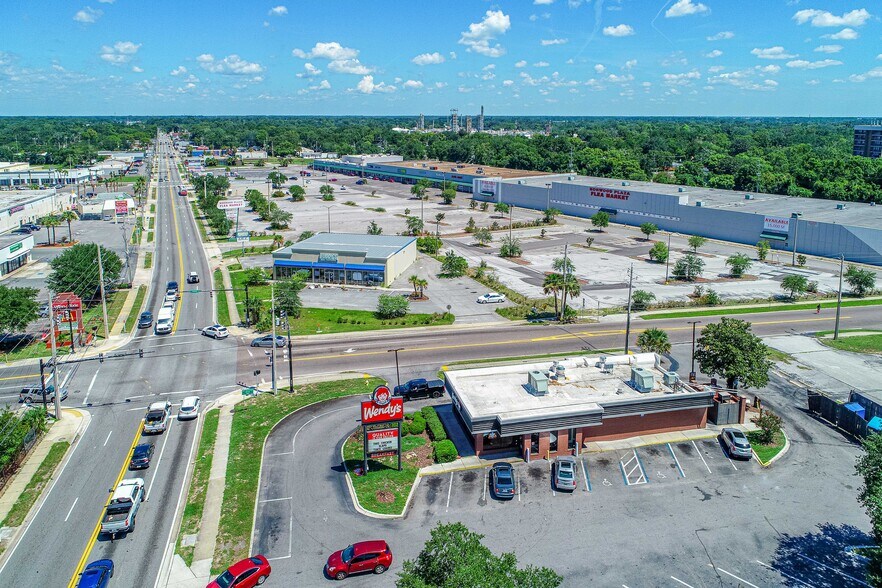 5201 Norwood Ave, Jacksonville, FL for sale - Building Photo - Image 2 of 2