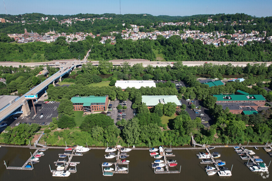 600 Waterfront Dr, Pittsburgh, PA for lease - Aerial - Image 1 of 3