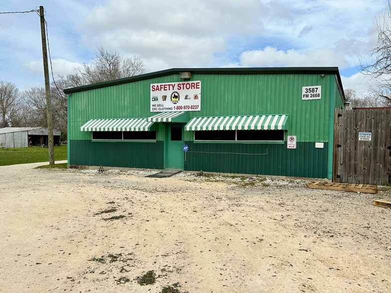 3587 FM 2668, Bay City, TX for lease - Building Photo - Image 1 of 8