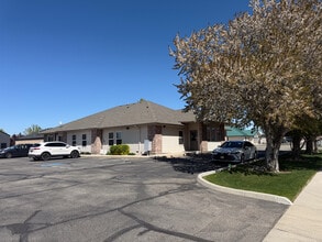 811 NW 12th St, Fruitland, ID for lease Building Photo- Image 2 of 11