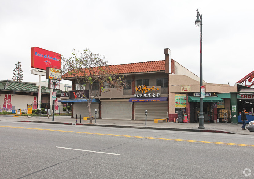 836-840 N Broadway St, Los Angeles, CA for lease - Building Photo - Image 2 of 5