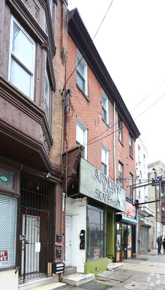 933 Spring Garden St, Philadelphia, PA for sale - Building Photo - Image 2 of 2