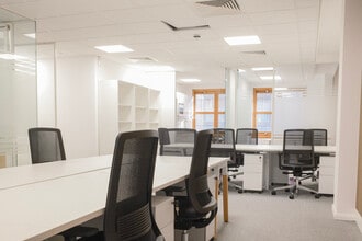 11-15 St Mary At Hl, London for lease Interior Photo- Image 2 of 4