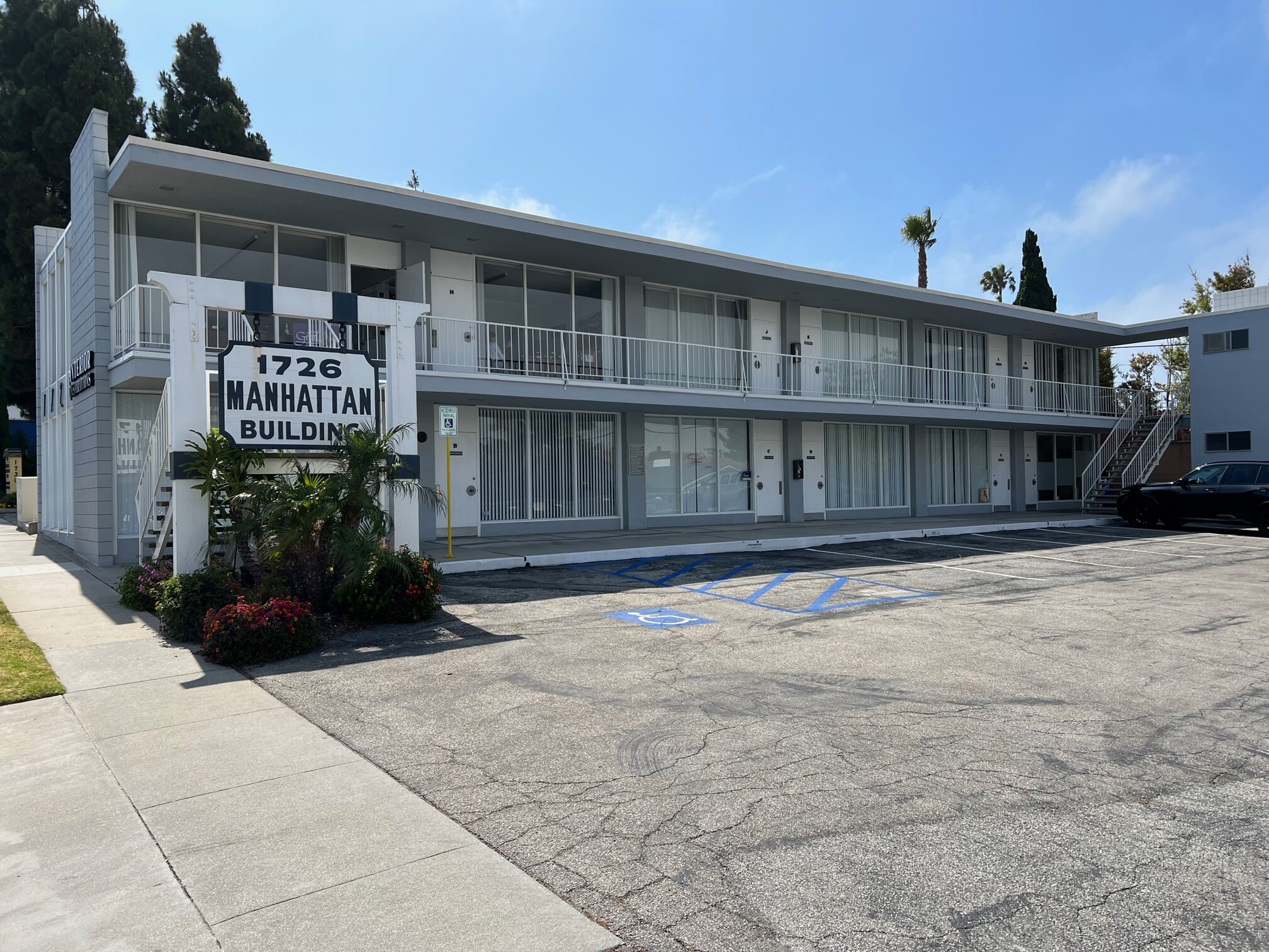 1726 Manhattan Beach Blvd, Manhattan Beach, CA for sale Building Photo- Image 1 of 1
