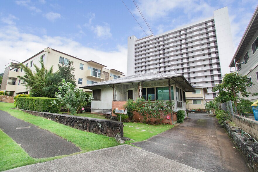 1729 Keeaumoku St, Honolulu, HI 96822