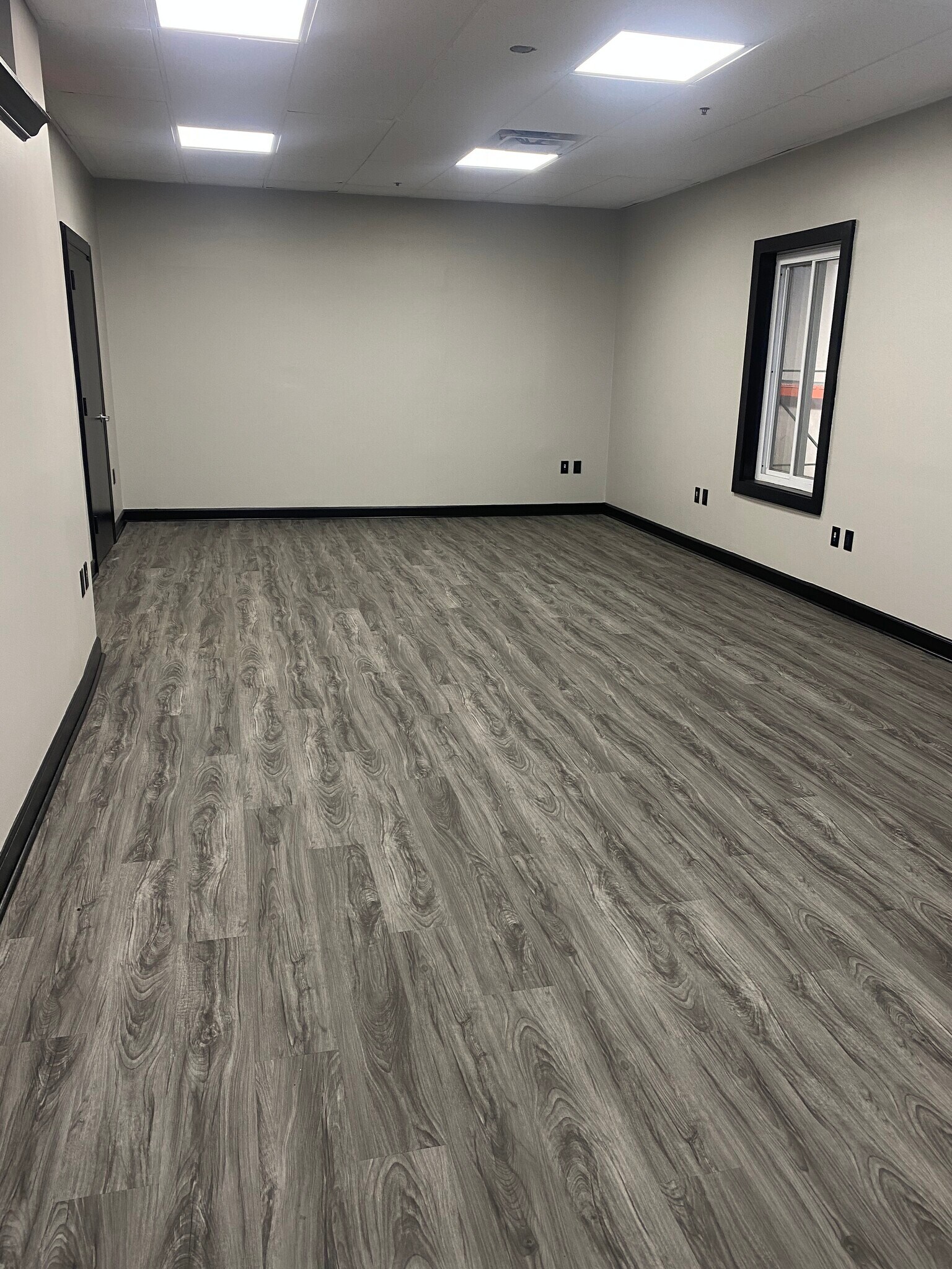 7410 Coca Cola Dr, Hanover, MD for sale Interior Photo- Image 1 of 1