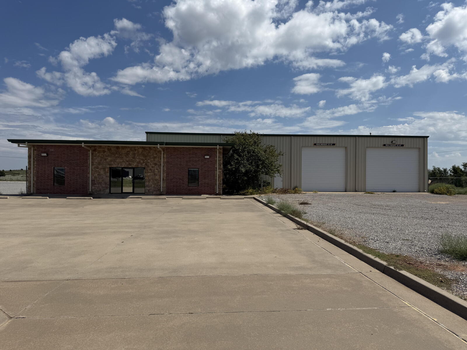 2200 Industrial Blvd, Weatherford, OK for lease Building Photo- Image 1 of 16
