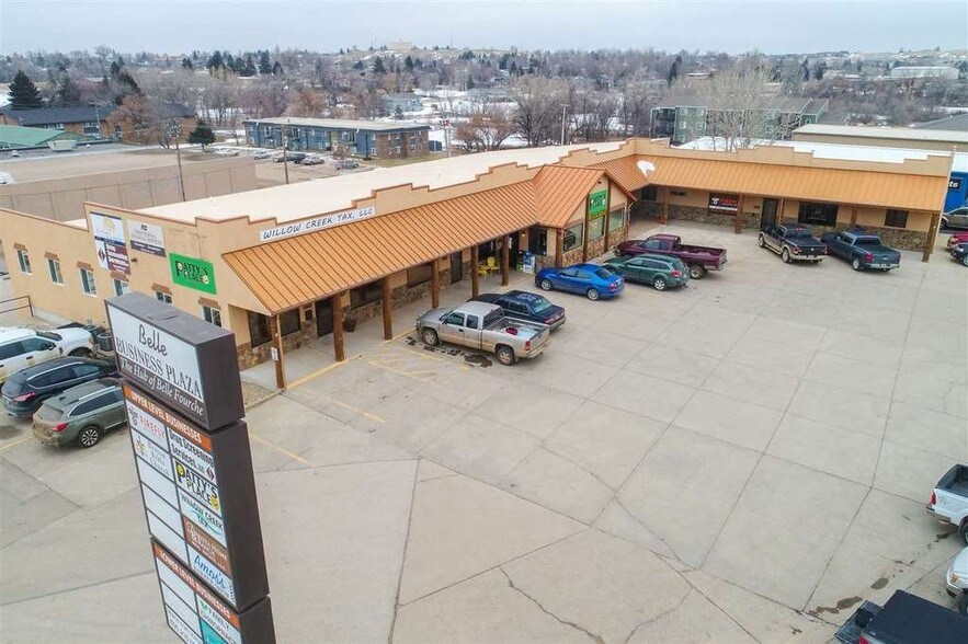1401-1411 5th Ave, Belle Fourche, SD for sale - Primary Photo - Image 1 of 1