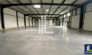 Flex in Rousset for lease Interior Photo- Image 1 of 2