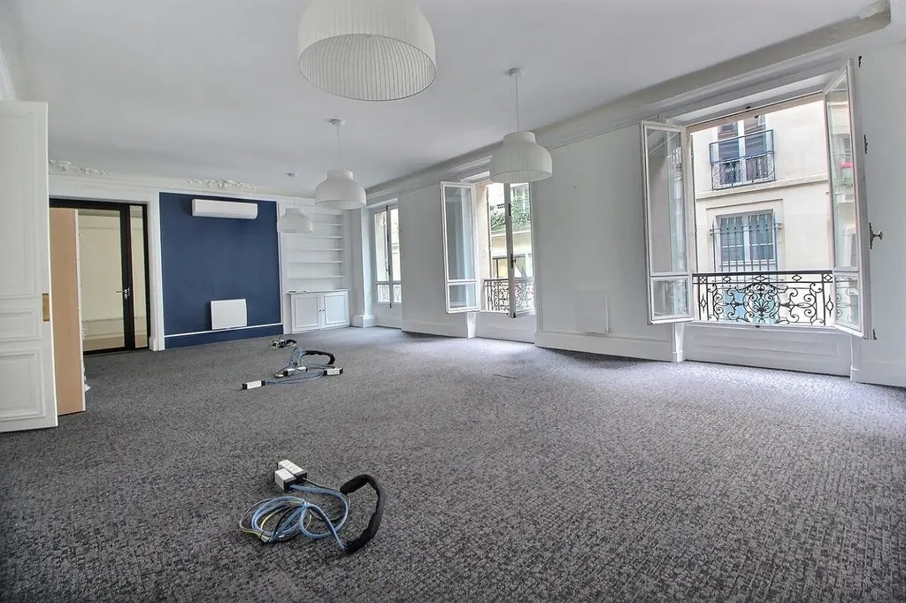 10 Avenue De L'Opera, Paris for sale Interior Photo- Image 1 of 7