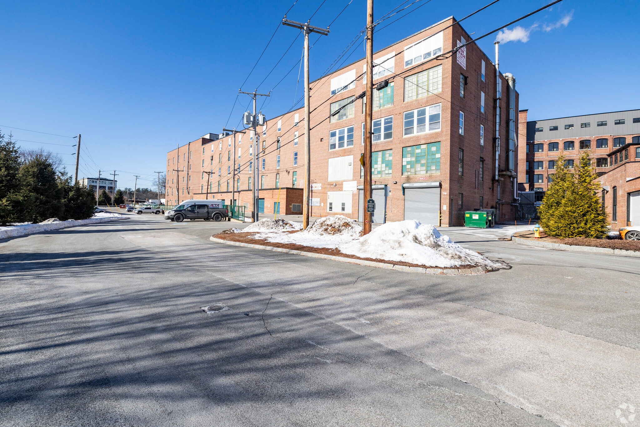 25-29 Front St, Nashua, NH for lease Primary Photo- Image 1 of 8