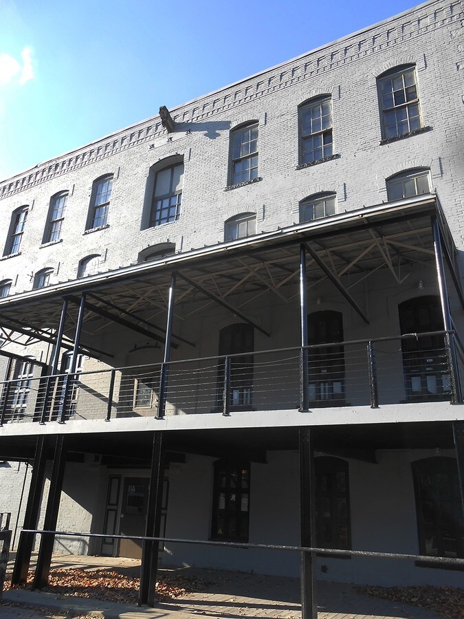 104 Platt St, Rochester, NY 14614