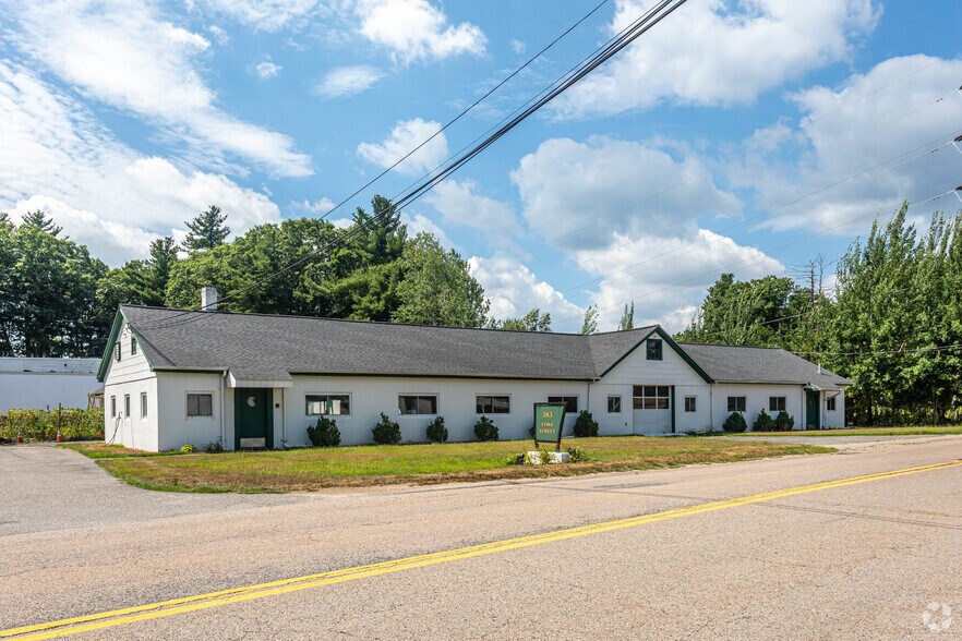 383 Fiske St, Holliston, MA 01746