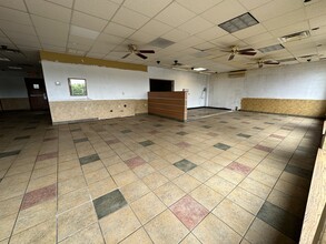 4400 Old William Penn Hwy, Monroeville, PA for lease Interior Photo- Image 2 of 9