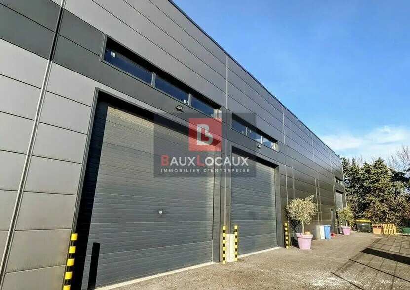 Flex in Aigues-Mortes for lease - Building Photo - Image 1 of 3