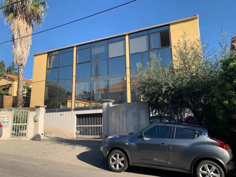 Office in Nice for lease Building Photo- Image 1 of 6