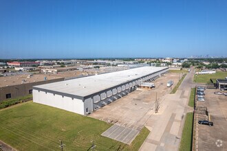 8330 Endicott Ln, Dallas, TX - AERIAL map view