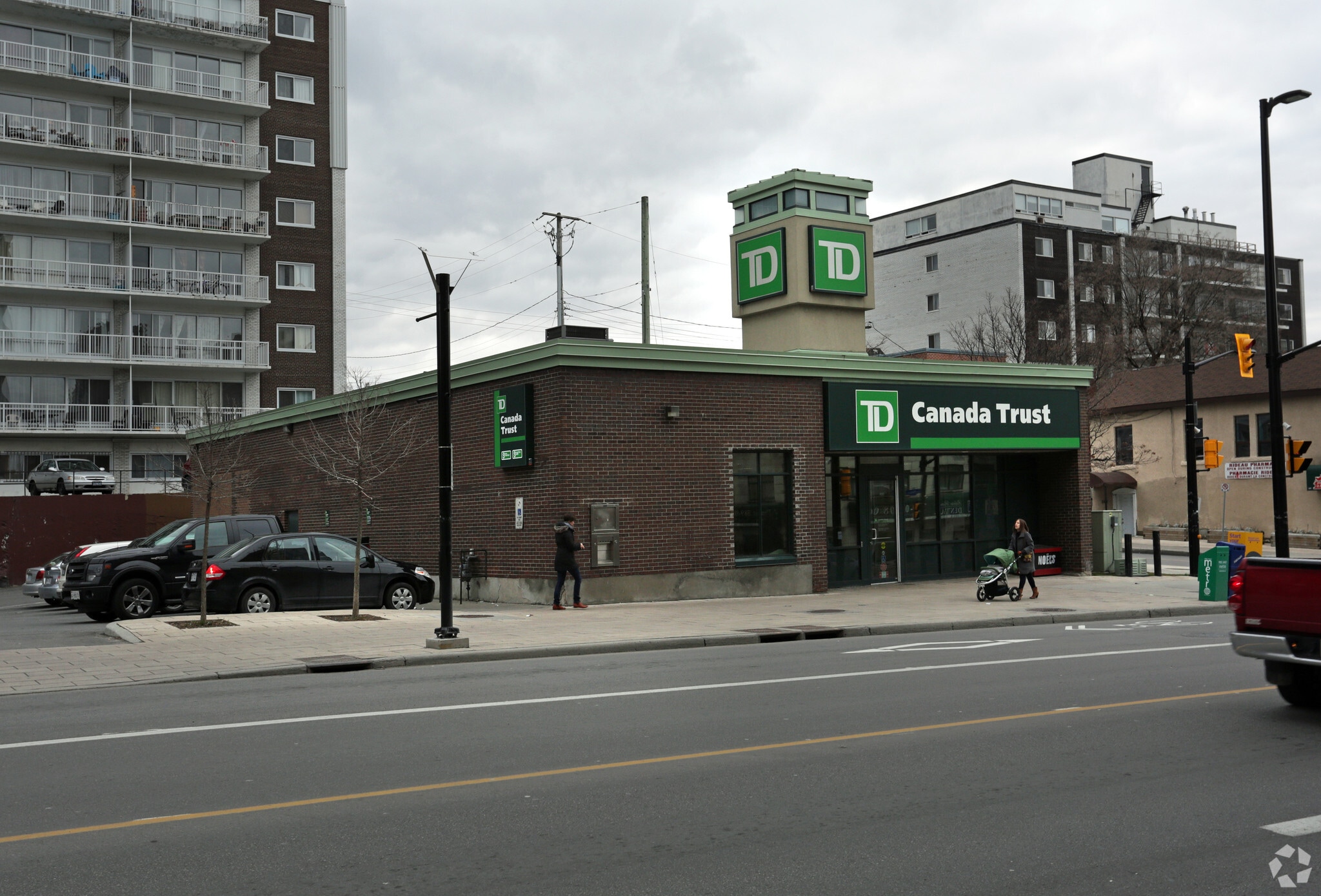 400 Rideau St, Ottawa, ON for sale Primary Photo- Image 1 of 1