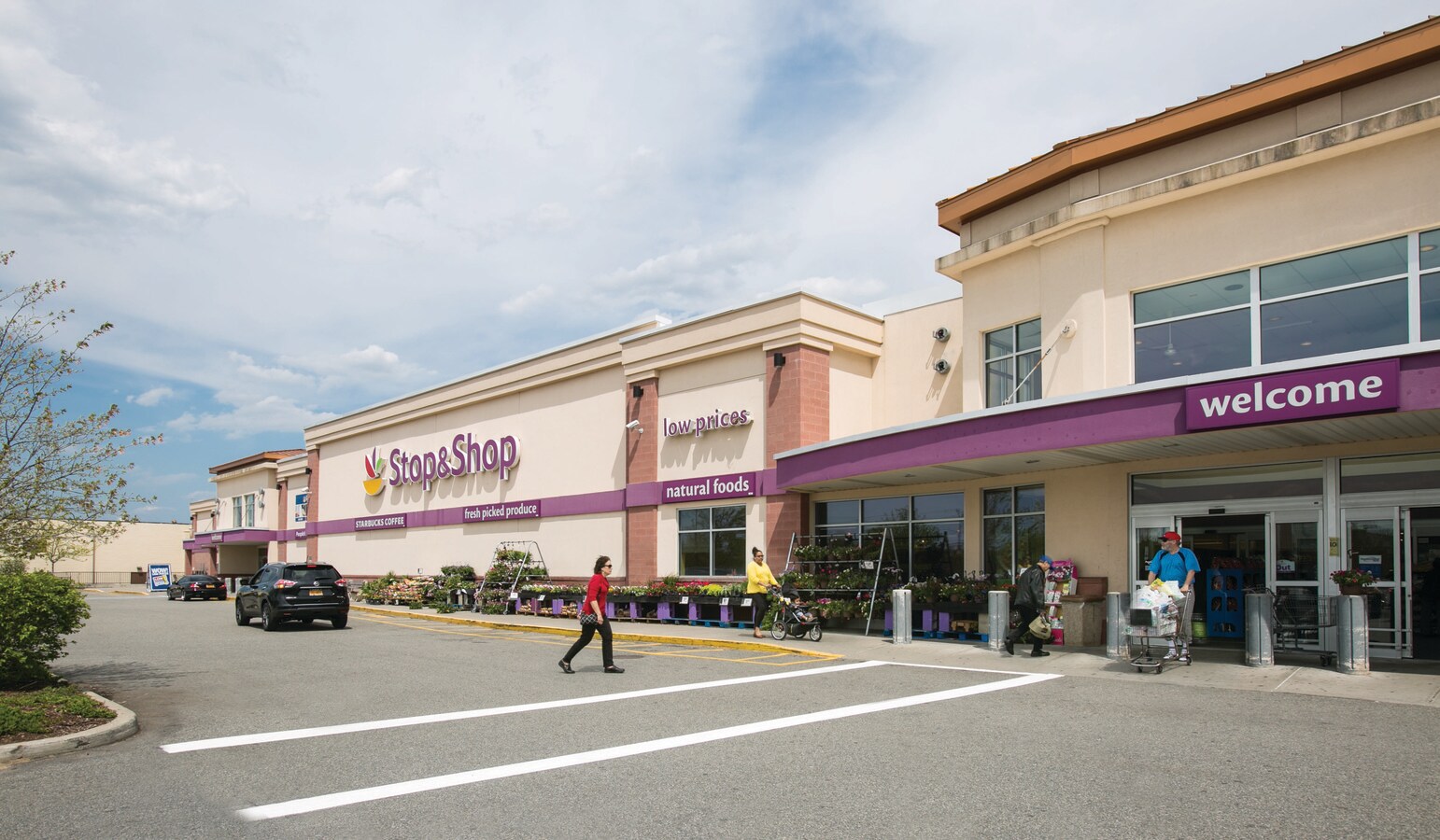 50 Cherry Valley Rd, West Hempstead, NY, 11552 Retail Space For Lease