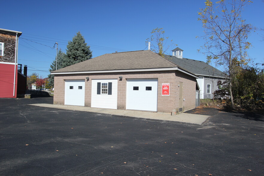 326 Union St, Franklin, MA for lease - Building Photo - Image 1 of 5