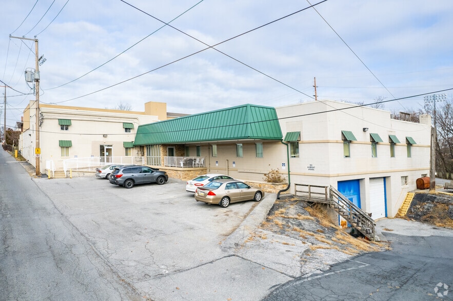 651 Albright Ave, York, PA 17404