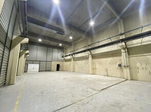 Flex in Bagnolet for lease Interior Photo- Image 2 of 5