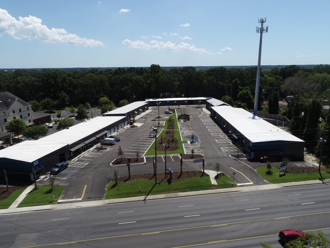 2467 Savannah Hwy, Charleston, SC 29414 Stono Station