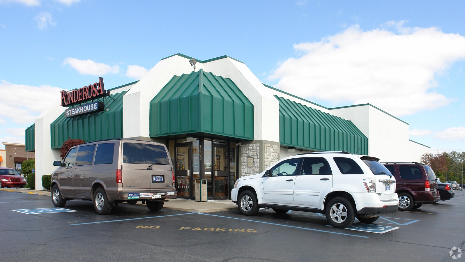 1585 N State St, Greenfield, IN 46140 Retail for Sale