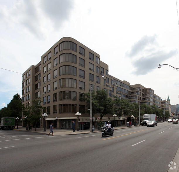 1177 Yonge St, Toronto, ON for sale - Primary Photo - Image 1 of 9