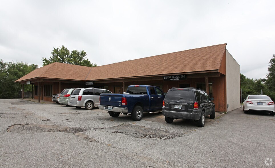 404410 E North Ave, Belton, MO 64012