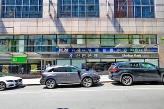 136-17 39th Ave, Flushing, NY for lease Building Photo- Image 2 of 3