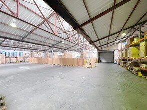 1145 Rue Des Mettanies, Pontcharra for lease Building Photo- Image 1 of 2