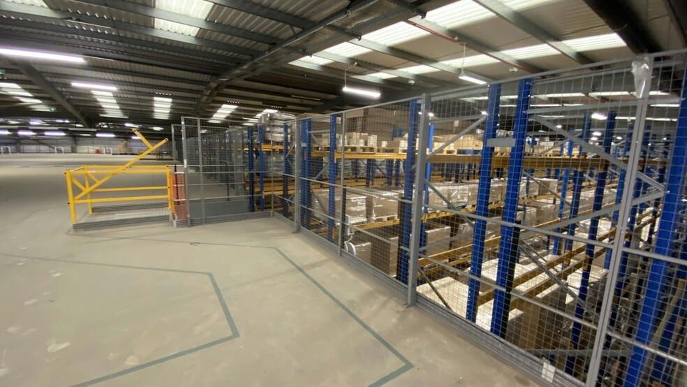 Pilgrims Walk, Coventry for lease - Building Photo - Image 2 of 5