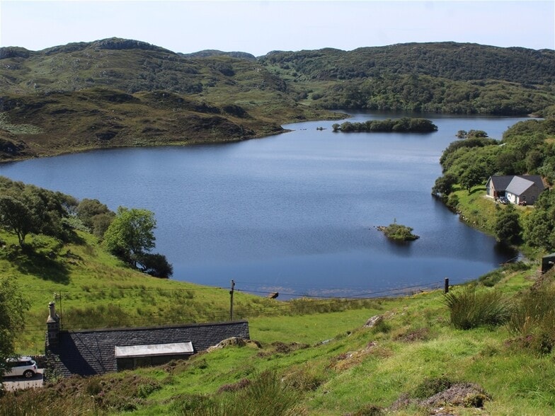 Drumbeg Hotel, Lairg for sale - Building Photo - Image 2 of 29