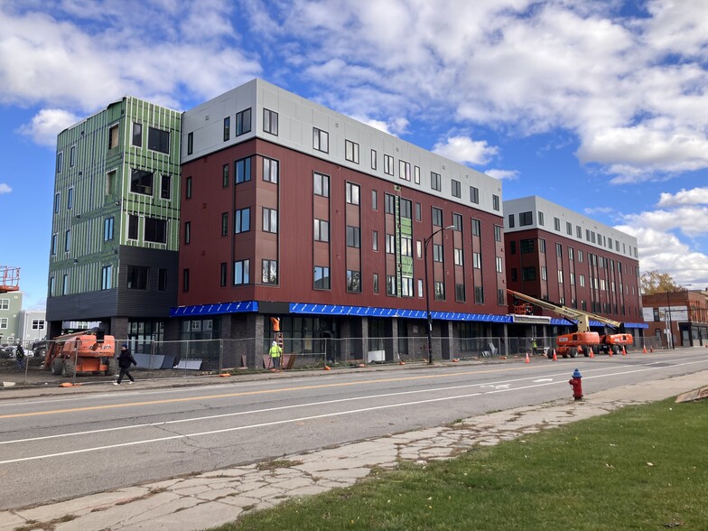 448 South Park Ave, Buffalo, NY for lease - Building Photo - Image 3 of 11