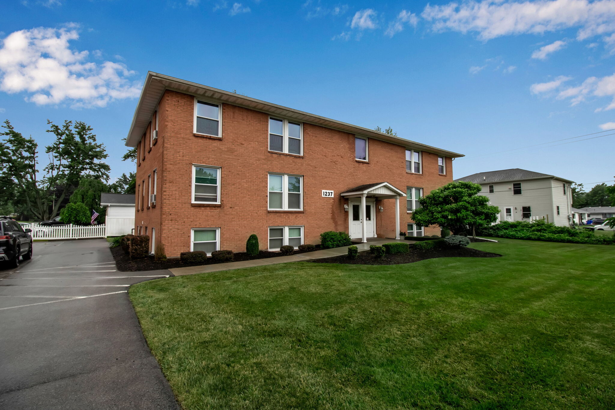 1237 Center Rd, West Seneca, NY for sale Building Photo- Image 1 of 36