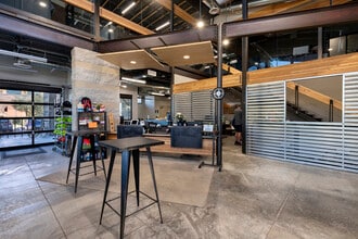 17465 N 93rd St, Scottsdale, AZ for lease Interior Photo- Image 2 of 6