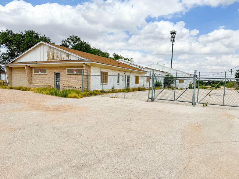 4710 Andrews Hwy, Odessa, TX for sale - Building Photo - Image 1 of 14